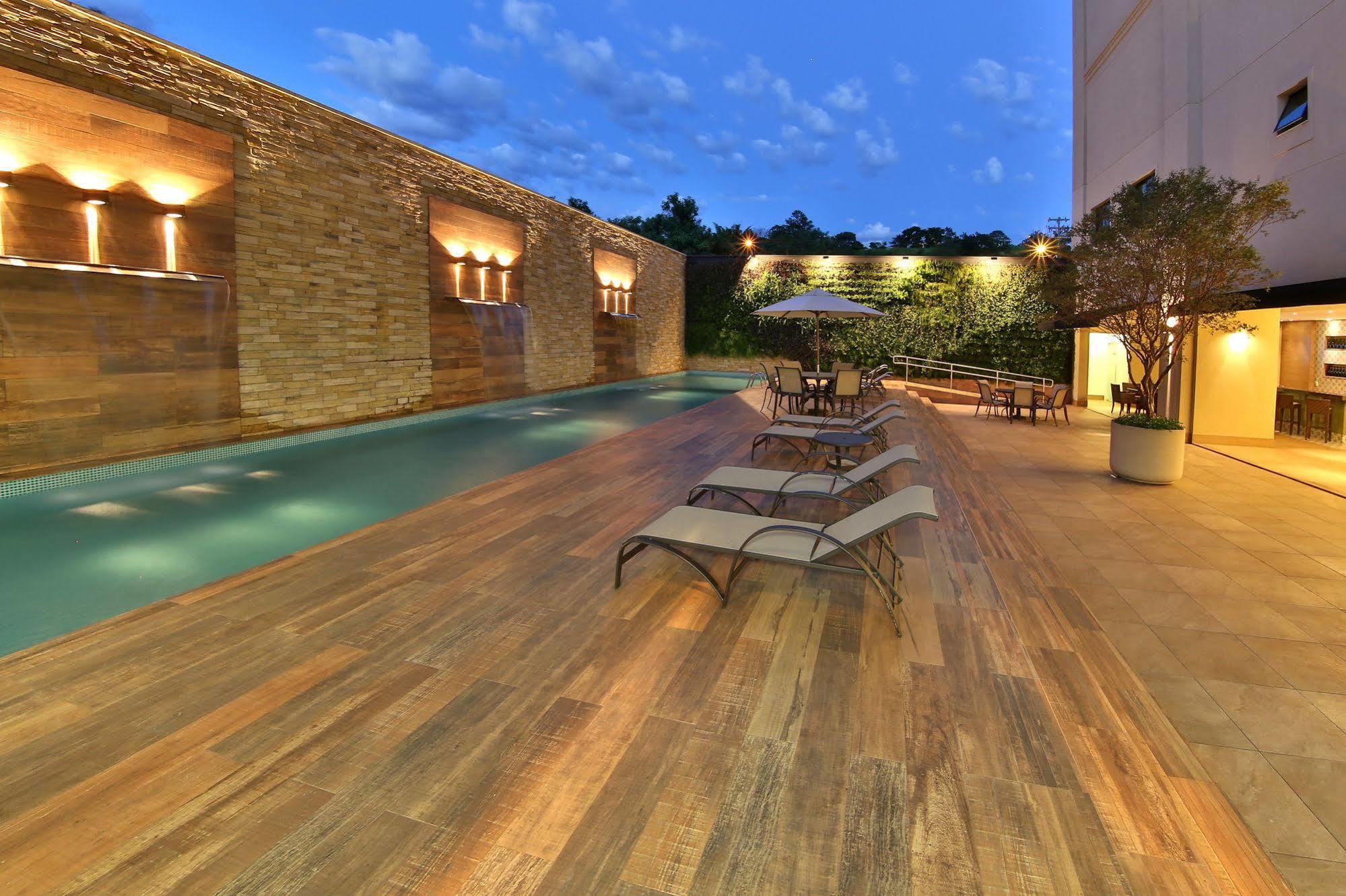 Hotel Mont Blanc Premium Ribeirão Preto